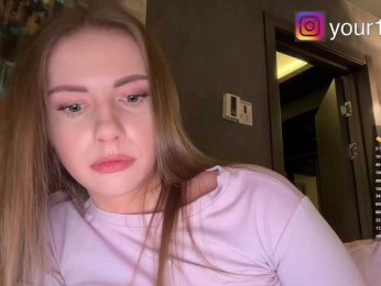 VikkiExtraCheese bongacams stream image