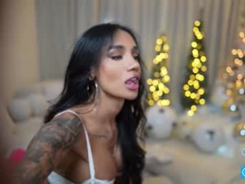 sweetlaurasaenz chaturbate stream image