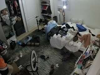 voyeurcam-hornyhostel-02 camsoda stream image