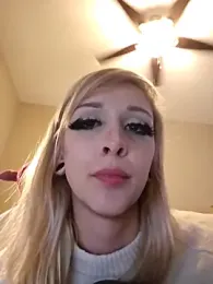 AmethystFoxx stripchat stream image
