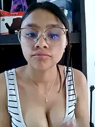 SofieLove_01 stripchat stream image