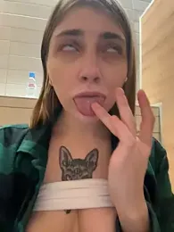 Sunny___Bunny stripchat stream image