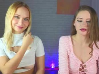 strawberryglow chaturbate stream image, 09.12.2025 19:50