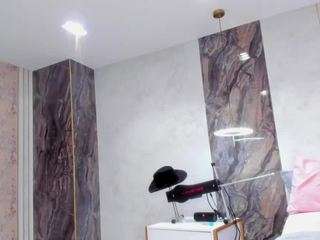 lenathompson camsoda stream image