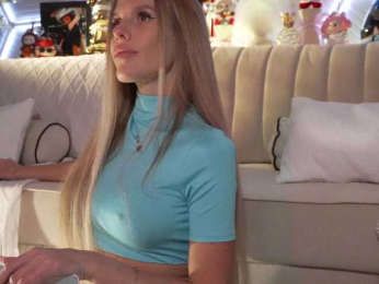 ALVUWKA bongacams stream image