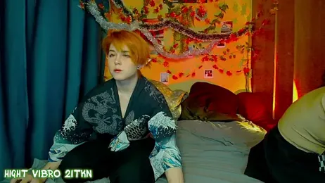 TrickyKitsune stripchat stream image