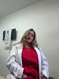 alicee16 stripchat stream image