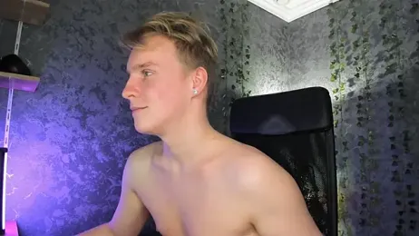 AlexxSweet stripchat stream image