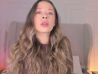 chloedee camsoda stream image