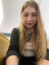 Sunny___Bunny stripchat stream image