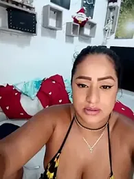 ashley69_brown stripchat stream image