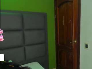 vaiin-sexual camsoda stream image