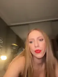 LunaAlya stripchat stream image