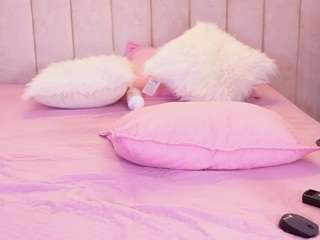 mssbombom camsoda stream image