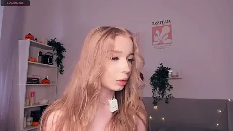 EvaSolisv stripchat stream image, 18.12.2025 09:20