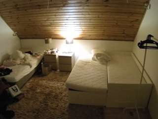 voyeurcam-julmodels-whitebed-2 camsoda stream image