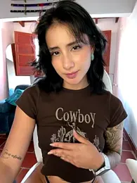 Ale_Lewis stripchat stream image