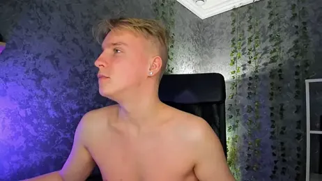 AlexxSweet stripchat stream image