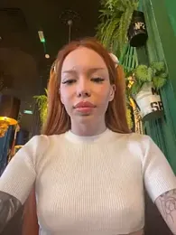 babydolll stripchat stream image