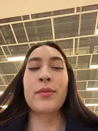 Holly_Play stripchat stream image, 21.12.2025 16:10