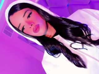 ninaa-keyli camsoda stream image