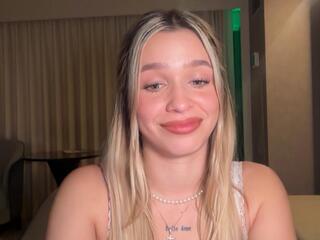 Maci Reynolds flirt4free stream image, 22.12.2025 05:00