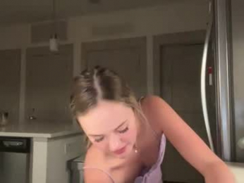 luvaimee chaturbate stream image