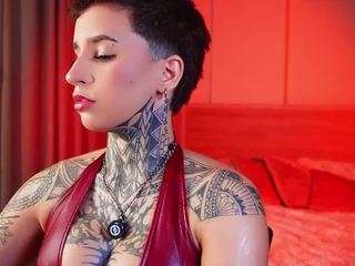 alicee-love camsoda stream image