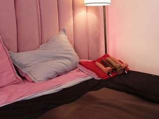 hallybans camsoda stream image