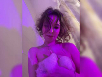 YourLadyyy bongacams stream image