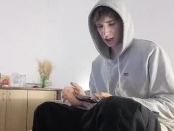 drinklinov chaturbate stream image, 25.12.2025 18:00