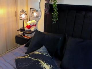 Pola Leone flirt4free stream image