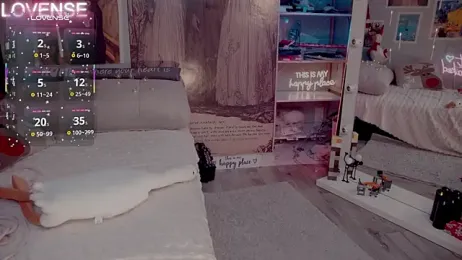 Careful_i_bite stripchat stream image