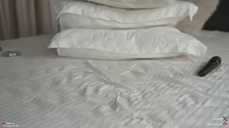 Alyonaqueen_ stripchat stream image