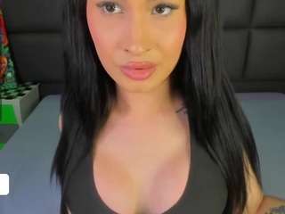 vaiin-sexual camsoda stream image