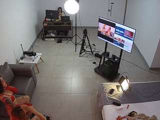 voyeurcam-jb-office-2 camsoda stream image