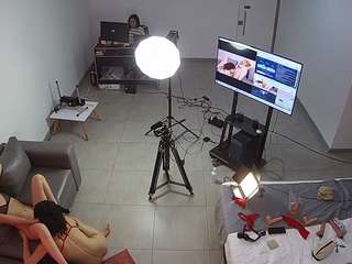 voyeurcam-jb-office-2 camsoda stream image