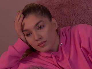 Ova Parlow flirt4free stream image