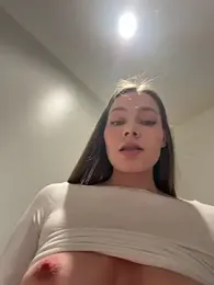 nicole111 stripchat stream image