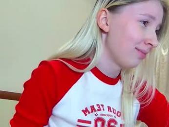 williamandmia chaturbate stream image