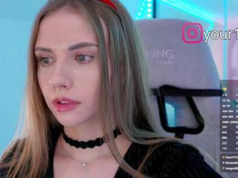 VikkiExtraCheese bongacams stream image, 31.12.2025 21:00