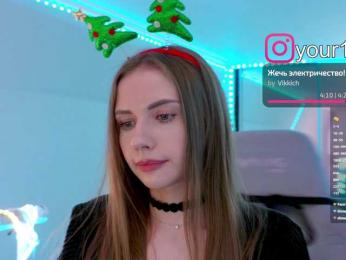 VikkiExtraCheese bongacams stream image, 31.12.2025 21:00