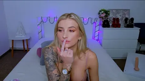 Lia_Benini stripchat stream image