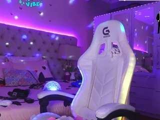 aliciarey camsoda stream image