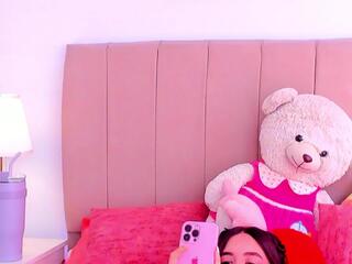 Bella Fontana flirt4free stream image