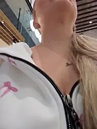 Bondgirl_013 stripchat stream image