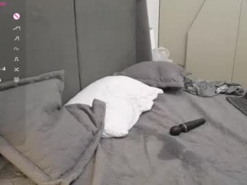 ki_mi chaturbate stream image