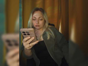 Tanysha-1 bongacams stream image