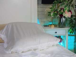 emillybronte camsoda stream image