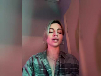 Nataliecroys bongacams stream image